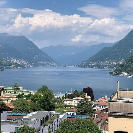 Look Giovane Per Una Casa Vista Lago Como Exterior foto